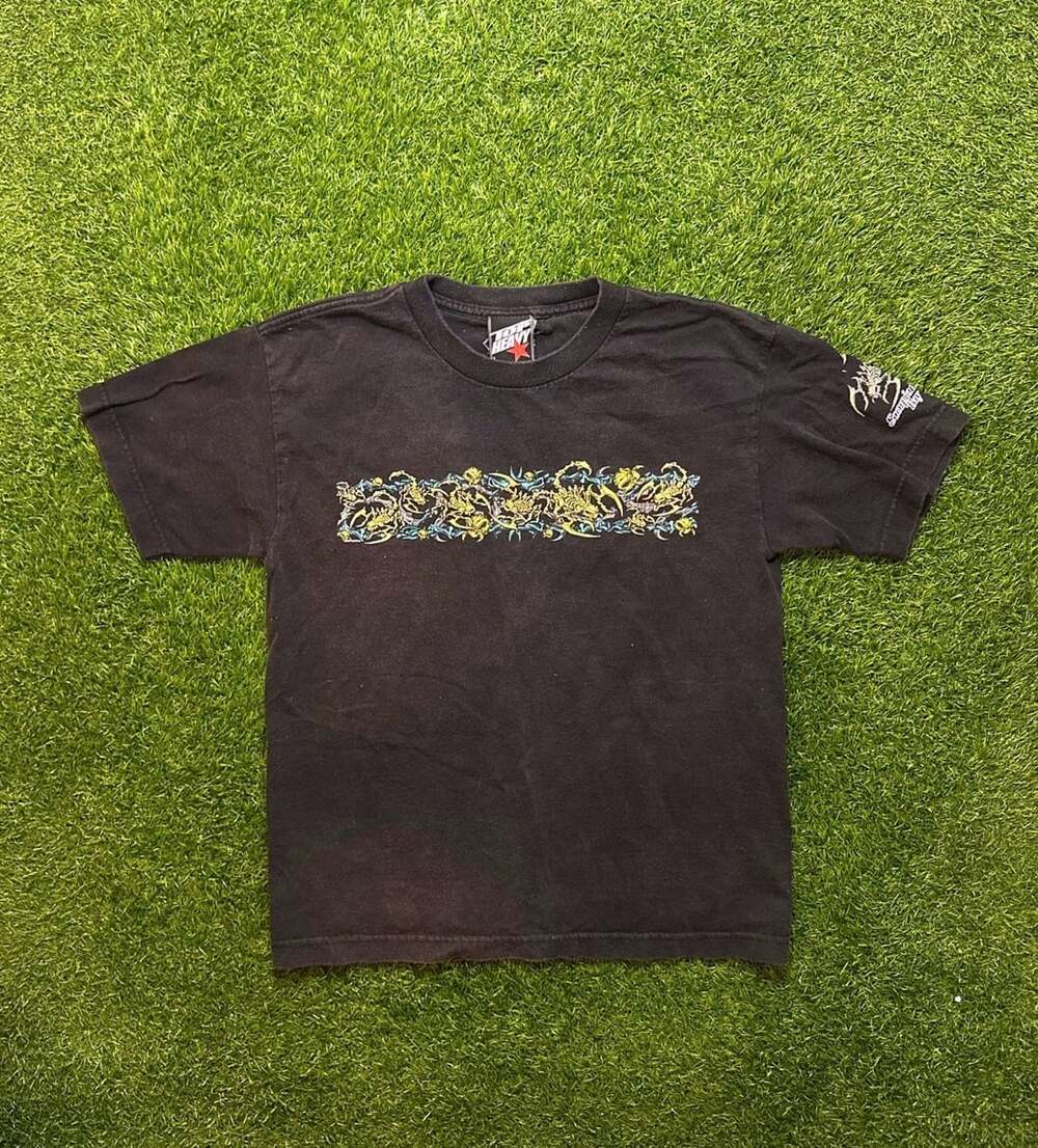 Vintage 1990s Top Heavy Scorpion Bay Graphic Tee.